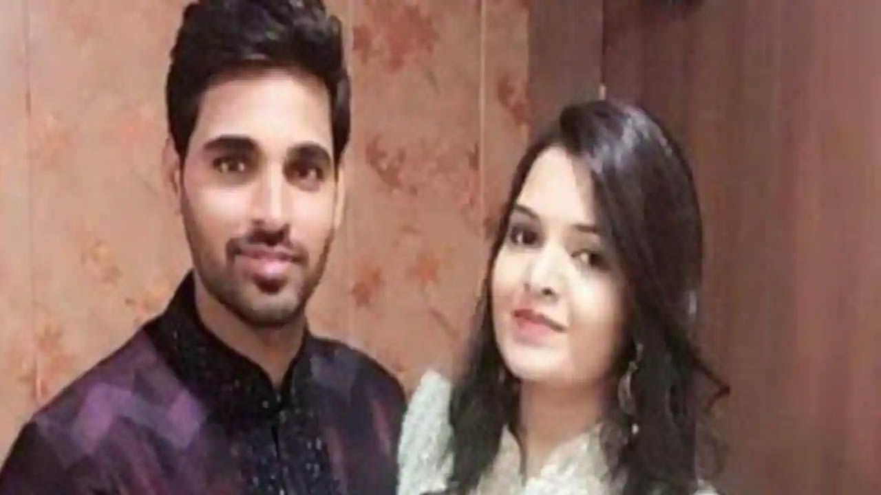 Bhuvneshwar Kumar: తండ్రిగా ప్రమోషన్‌ పొందిన టీమిండియా స్వింగ్‌ బౌలర్‌..