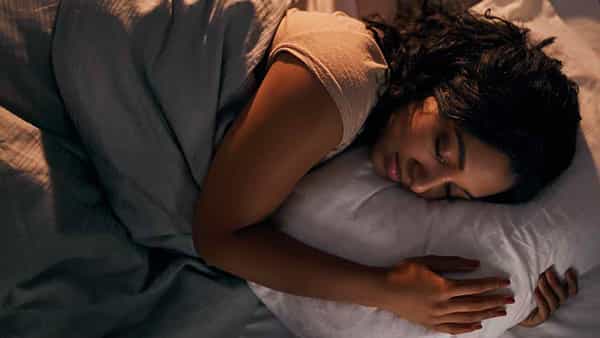 Best Food - Sleep: రాత్రి వేళలో నిద్రపట్టడం లేదా.. అయితే ఈ ఫుడ్స్ ట్రై చేయండి..