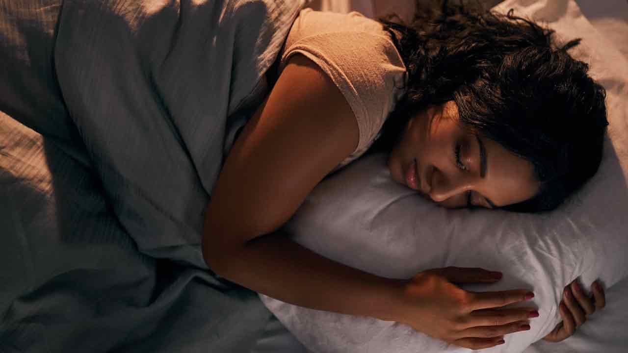 Best Food - Sleep: రాత్రి వేళలో నిద్రపట్టడం లేదా.. అయితే ఈ ఫుడ్స్ ట్రై చేయండి..