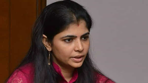 Chinmayi Sripada: ఆ హక్కు నీకుంది.. ఎవరి పెత్తనం అవసరం లేదు.. సింగర్ చిన్మయి షాకింగ్ కామెంట్స్..