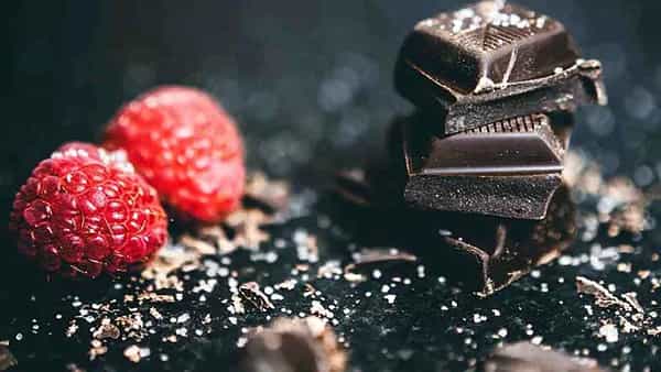 Chocolates: ఈ దేశ ప్రజలు చాక్లెట్ అంటే చెవి కోసుకుంటారు..! ఎందుకో తెలుసా..?