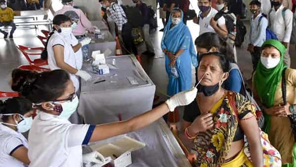 Booster Dose: బూస్టర్ డోస్పై కీలక ఆదేశాలు.. నిపుణుల బృందం ఏమన్నారంటే.!