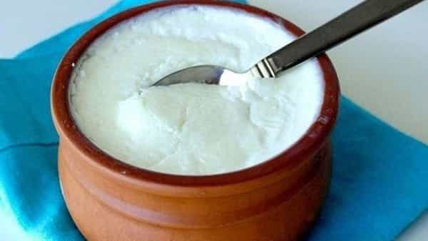 Curd: మీకు పెరుగు తినే అలవాటు ఉందా..? ఈ ఐదు పదార్థాలతో కలిపి తింటే ప్రమాదమేనట..!