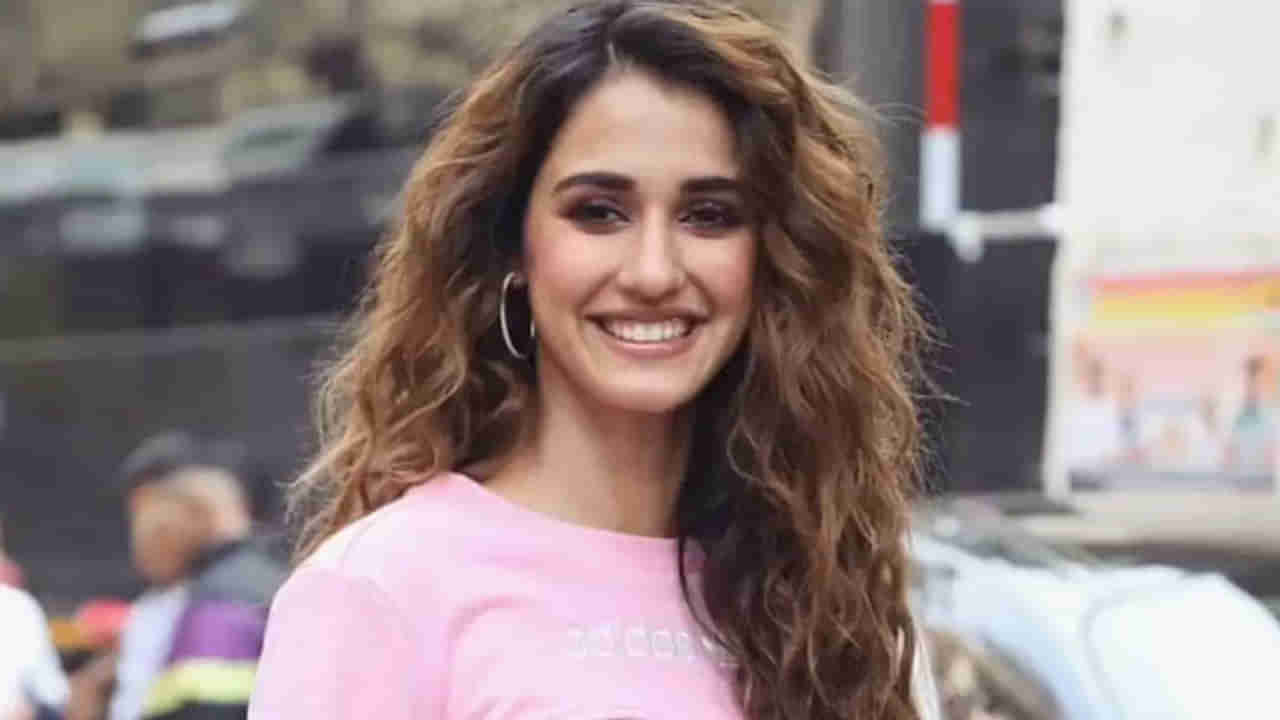 Disha Patani: క్రేజీ హీరోయిన్ కెరీర్ పై సర్జరీ దెబ్బకొట్టిందా.. ఆఫర్లు చేజారుతున్నాయంటున్నారే..