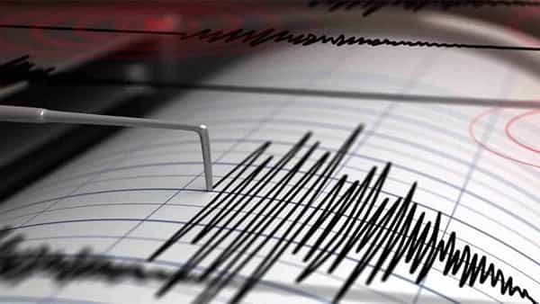 Earthquake: భూకంపంతో ఉలిక్కిపడ్డ అండమాన్ వాసులు.. ఇళ్ల నుంచి పరుగులు..