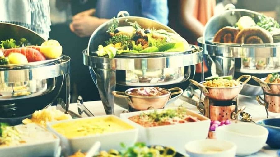 Health News: పెళ్లిళ్ల సీజన్లో జీర్ణ వ్యవస్థ ఆరోగ్యంగా ఉండాలంటే ఈ 3 ఆహారాలు బెస్ట్.. Health News: పెళ్లిళ్ల సీజన్లో జీర్ణ వ్యవస్థ ఆరోగ్యంగా ఉండాలంటే ఈ 3 ఆహారాలు బెస్ట్..