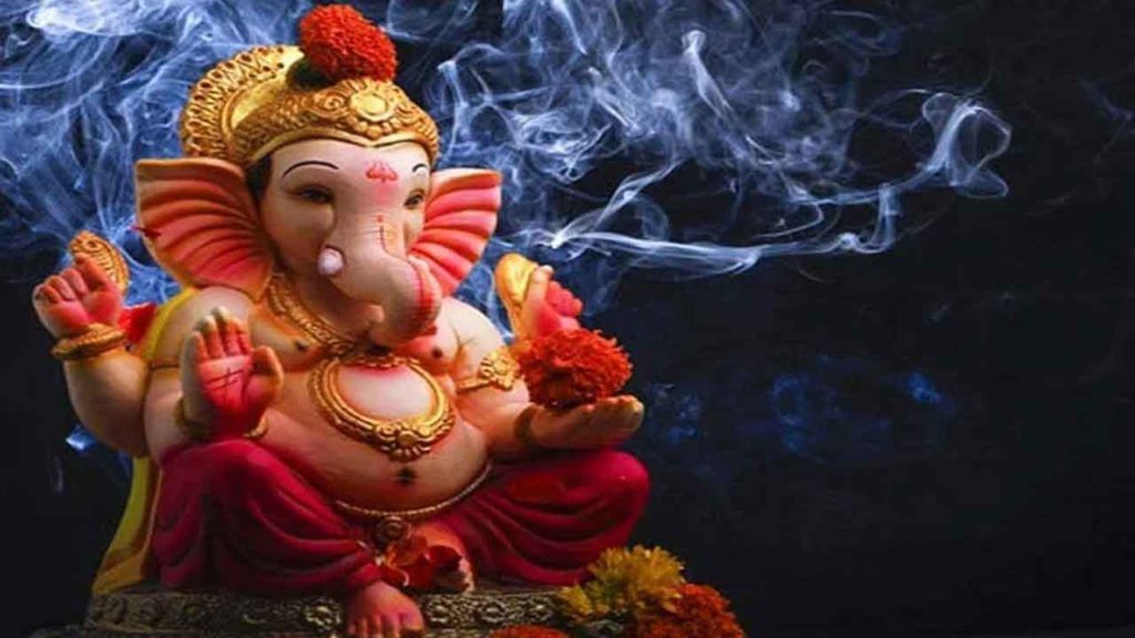 Lord Ganesh: బుధవారం గణపతికి ఎంతో ప్రీతిపాత్రమైన రోజు.. ఆ రోజున ఈ పనులు చేస్తే మీ కష్టాలన్నీ తొలగిపోతాయి.. Lord Ganesh: బుధవారం గణపతికి ఎంతో ప్రీతిపాత్రమైన రోజు.. ఆ రోజున ఈ పనులు చేస్తే మీ కష్టాలన్నీ తొలగిపోతాయి..