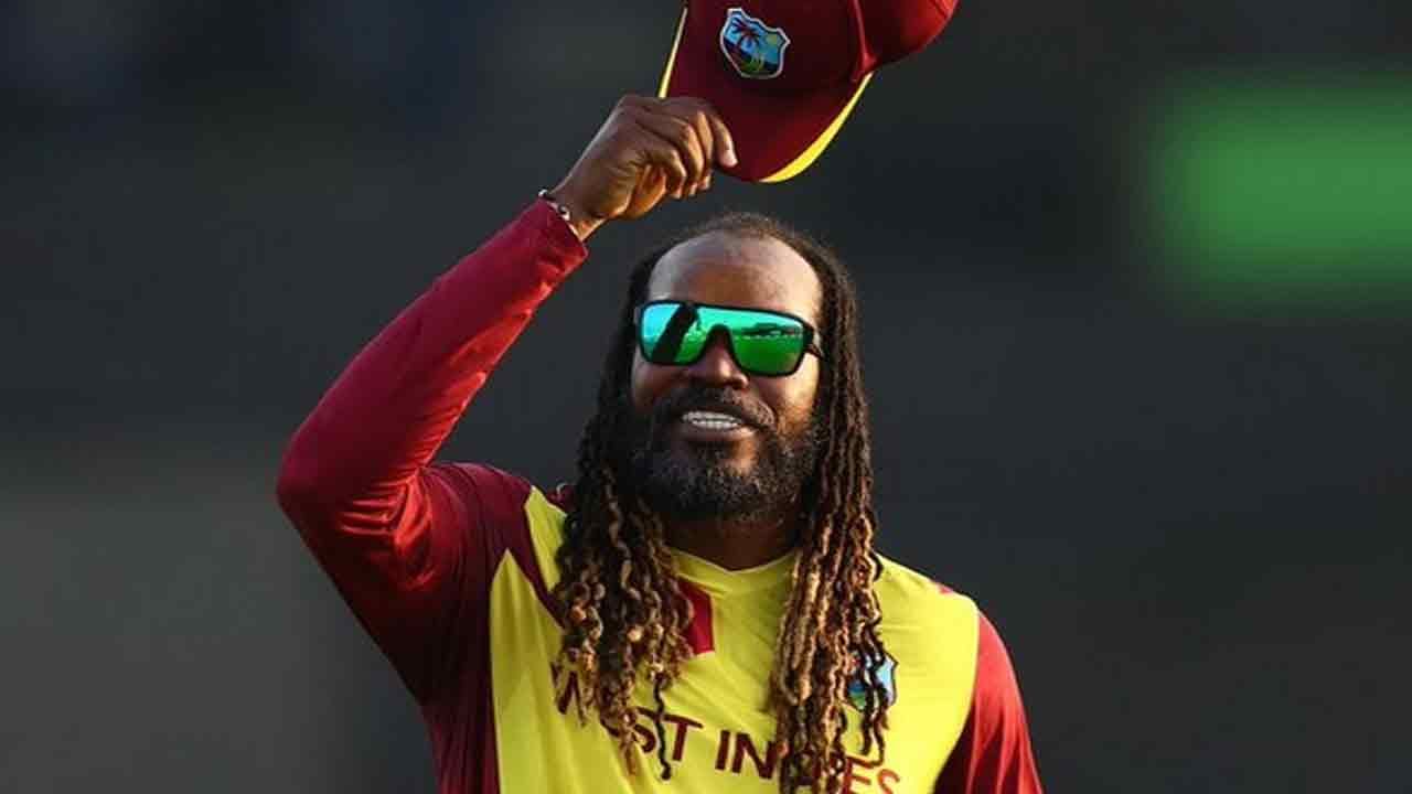 Chris Gayle: క్రికెట్‎ను ఇప్పట్లో వదలను.. ఇంకా ఆడాలని ఉంది..