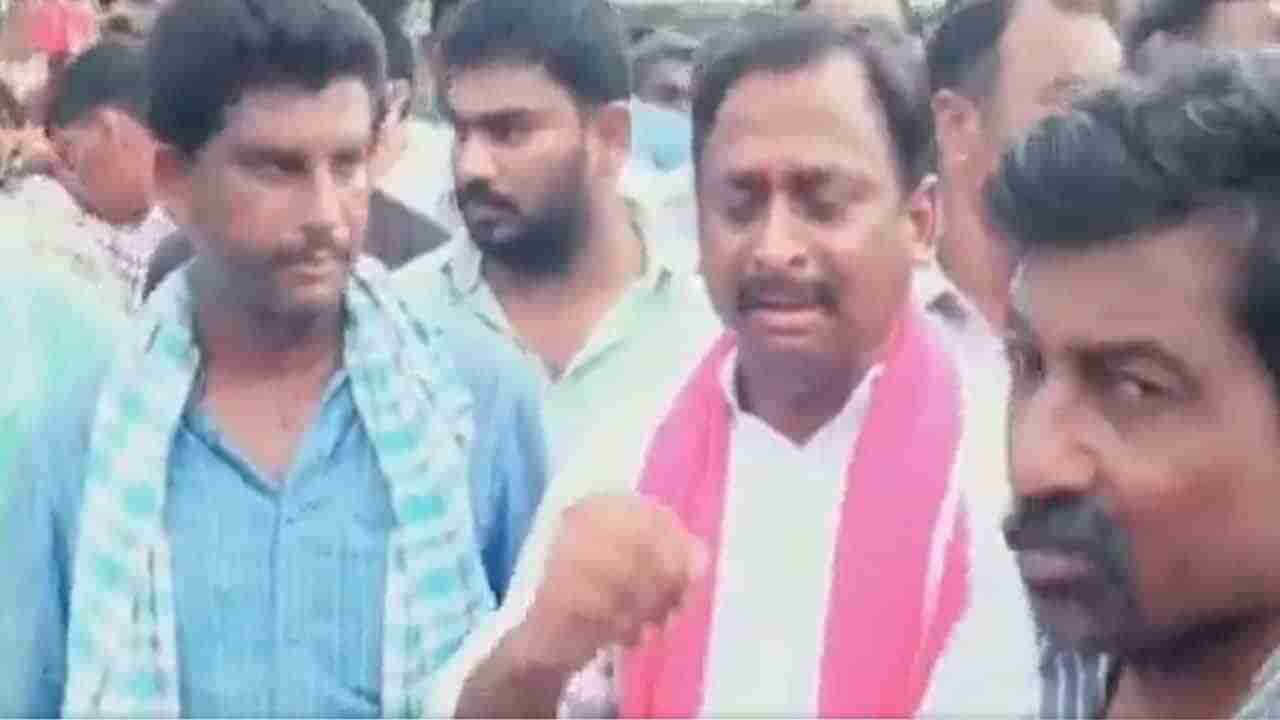 Huzurabad Bypoll: రిజల్ట్ అనంతరం గెల్లు శ్రీనివాస్ కంట కన్నీరు.. సోషల్ మీడియాలో వీడియో వైరల్..