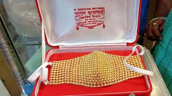Viral News: బంగారంతో మాస్క్ను తయారుచేసిన ఆభరణాల వ్యాపారి.. ధర ఎంతో తెలుసా..