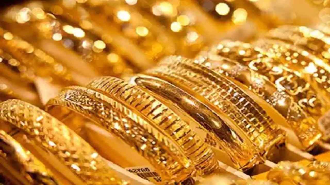 Dhanteras Business: ధన్‌తేరాస్‌ రోజు జోరందుకున్న బంగారం కొనుగోళ్లు.. ఎంతో తెలిస్తే షాకవుతారు..!