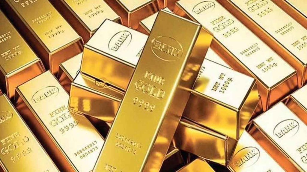 Gold Price Today: బంగారం ప్రియులకు షాక్.. మళ్లీ పెరిగిన పసిడి ధరలు.. 10 గ్రాములపై ఎంత పెరిగిందంటే..! Gold Price Today: బంగారం ప్రియులకు షాక్.. మళ్లీ పెరిగిన పసిడి ధరలు.. 10 గ్రాములపై ఎంత పెరిగిందంటే..!