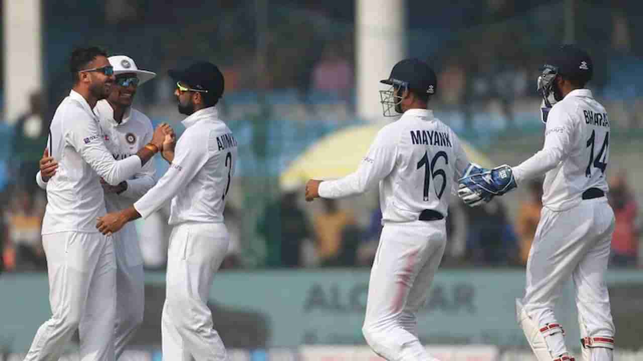 IND vs NZ 1st Test, Day 4: నాలుగో రోజు ముగిసిన ఆట.. 234 పరుగులకు డిక్లేర్ చేసిన భారత్.. తొలి వికెట్‌ కోల్పోయిన కివీస్‌..