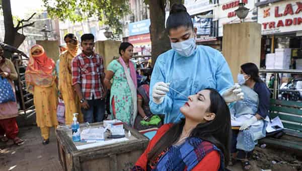 India Coronavirus: గుడ్న్యూస్.. దేశంలో భారీగా తగ్గిన కరోనా కేసులు.. మరణాలు ఎన్నంటే..?