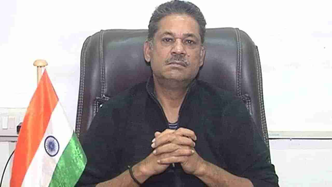 Kirti Azad: కాంగ్రెస్‌కు మరో ఎదురుదెబ్బ.. మమతా పార్టీ టీఎంసీలోకి మాజీ క్రికెటర్ కీర్తి ఆజాద్..