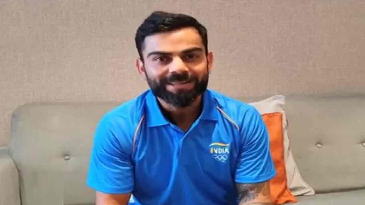 Virat Kohli: విరాట్ కోహ్లీ అన్ని ఫార్మాట్ల కెప్టెన్సీ నుంచి తప్పుకోవాలి.. రోహిత్ శర్మ ఎంపిక మంచి నిర్ణయం..