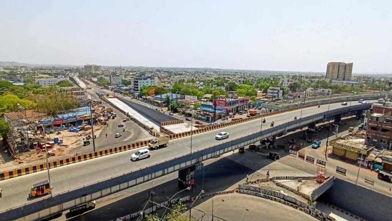 LB Nagar junction: వాహనదారులూ బీ అలర్ట్.. హైదరాబాద్ ఎల్బీ నగర్ జంక్షన్ నెల రోజుల పాటు మూసివేత.. పూర్తి వివరాలివే..