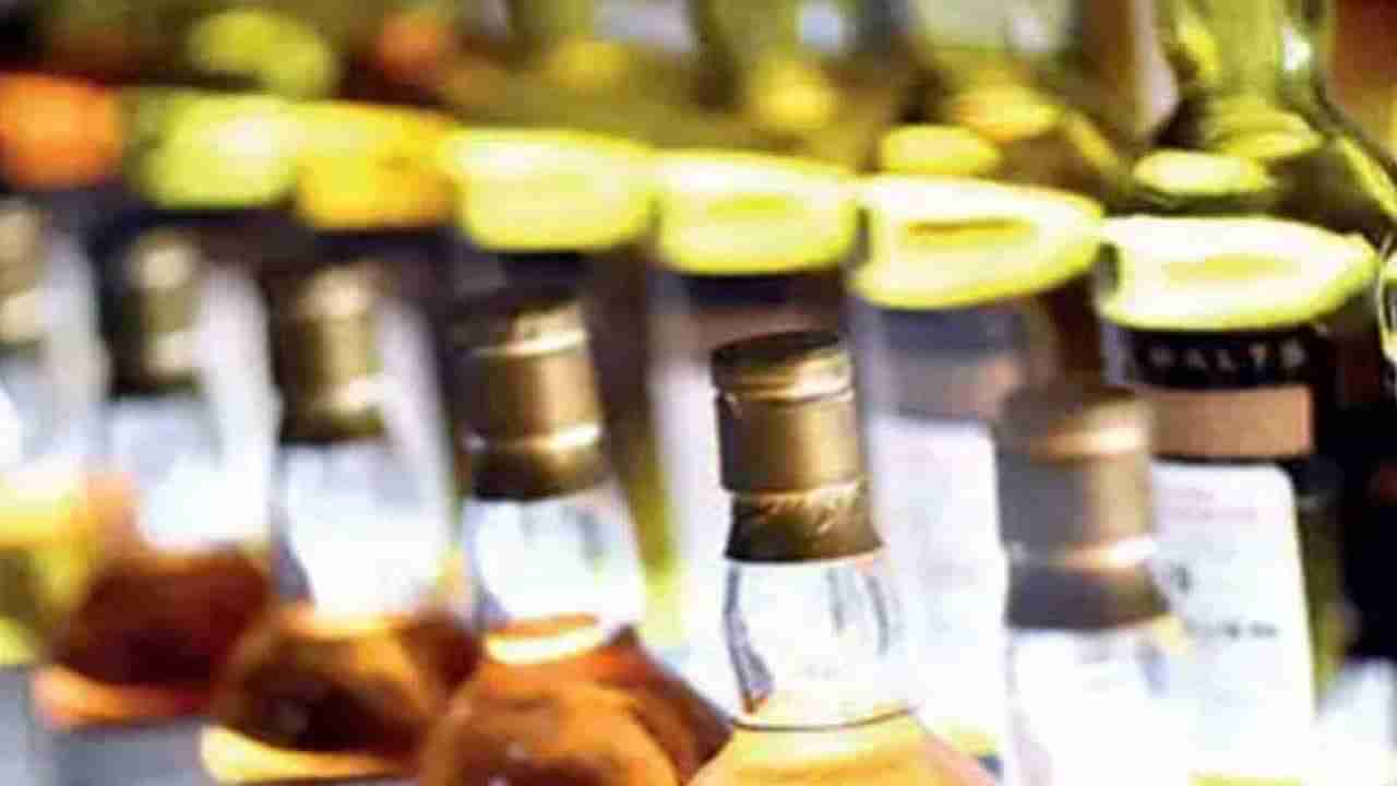 Liquor stores: రేపటి నుంచి మద్యం దుకాణాలకు దరఖాస్తుల స్వీకరణ.. గౌడ్స్, ఎస్సీ, ఎస్టీలకు ఎన్ని కేటాయించారంటే..