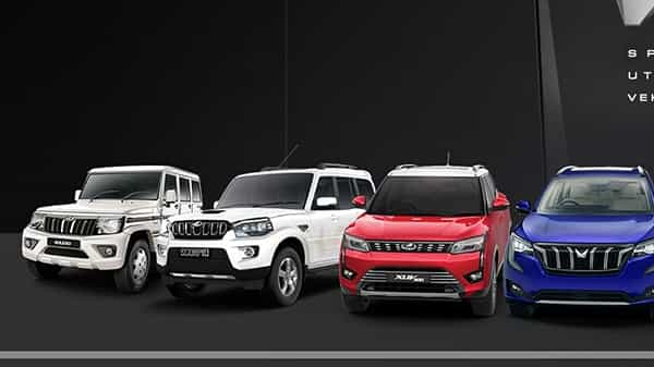 Car prices: జనవరిలో కార్ల ధరలు మళ్లీ పెరిగే అవకాశం.. కంపెనీలు ఏం చెబుతున్నాయంటే..?