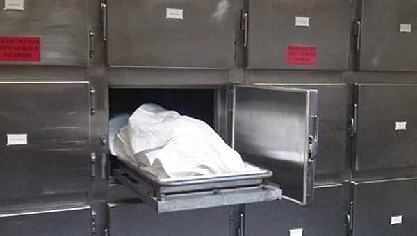 Mortuary Freezer: చనిపోయాడనుకొని మార్చురీ ఫ్రీజర్లో పెట్టారు.. 7 గంటల తర్వాత చూస్తే సీన్ రివర్స్..