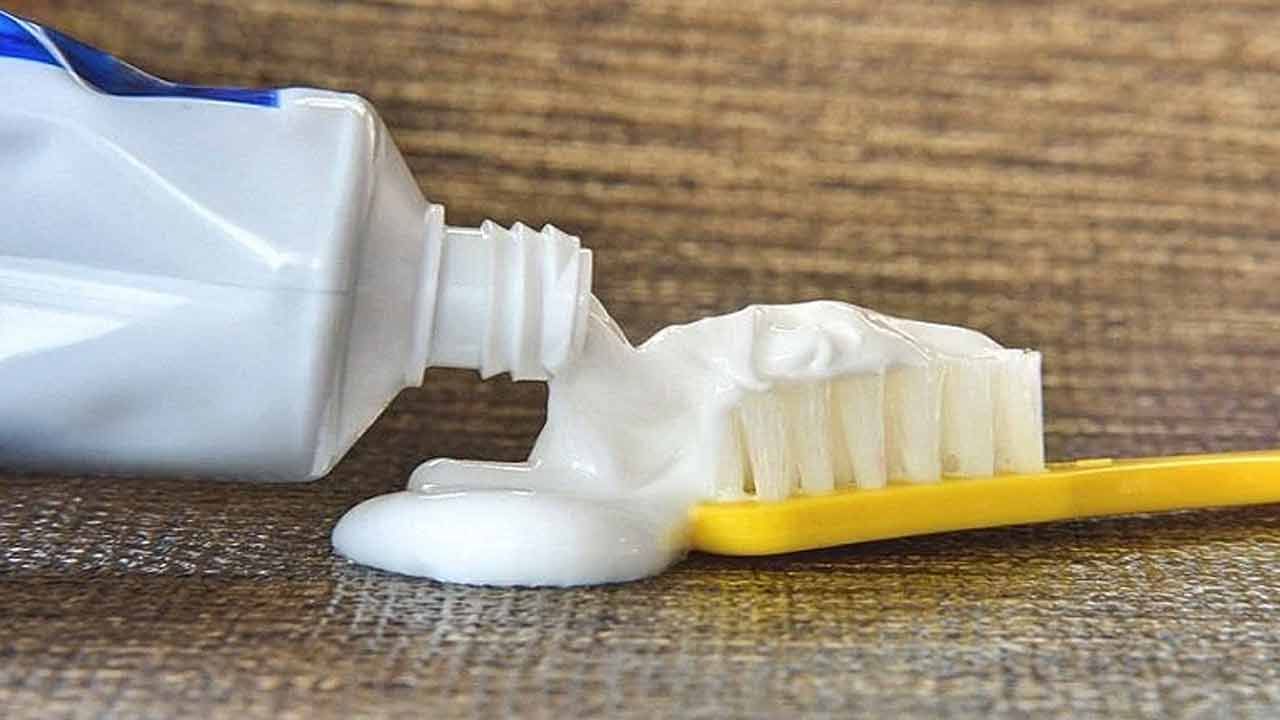 Toothpaste: Do your children eat toothpaste .. but the bones become ...