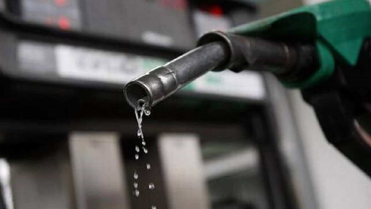 Petrol, Diesel prices: అప్పుడే పెట్రోల్, డీజిల్ రేట్లు తగ్గుతాయి.. ఎందుకంటే..