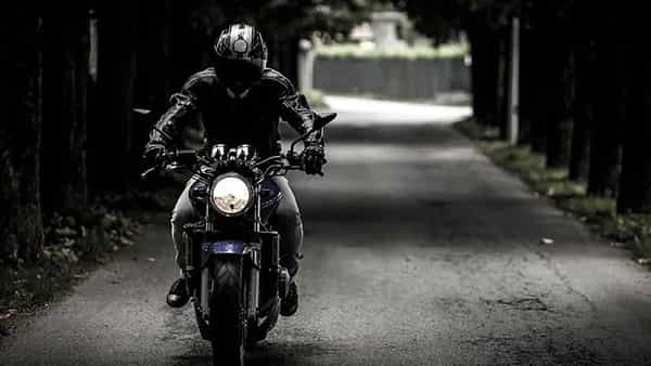 Bikes: బైక్స్ అన్నీ పెట్రోల్తో నడుస్తాయి.. కానీ డీజిల్తో నడిచే బైక్లు ఎందుకు రావడం లేదు..?