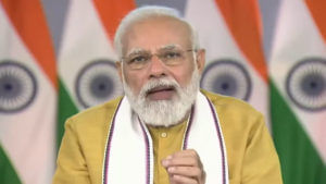 PM Modi: అజాగ్రత్త వద్దు.. మరో సంక్షోభం రావొచ్చు.. వ్యాక్సినేషన్​ స్పీడ్ పెంచండి..