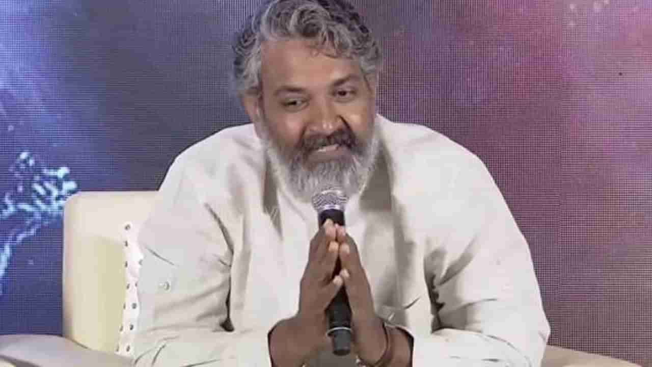 S. S. Rajamouli: మీడియాకు క్షమాపణలు చెప్పిన దర్శక ధీరుడు.. కారణం ఇదే..