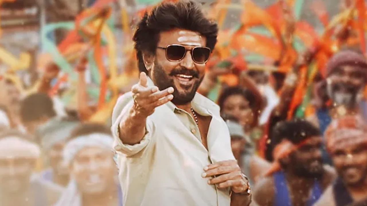 Rajinikanth Taliva Craze Is Not Common Company Bumper Offer To Employees For Rajini Movie New Way Company Gives Half Day Leave To Employees For Rajinikanth Annaatthe Movie Release Special