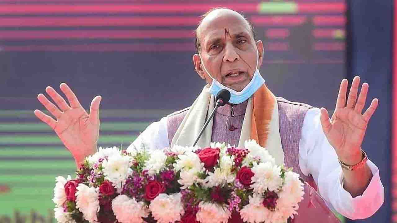 Rajnath Singh: అంగుళం భూమి వదులుకోము.. సరిహద్దులు దాటితే ప్రతీకారం తప్పదు.. రాజ్‌నాథ్ సింగ్ స్ట్రాంగ్ వార్నింగ్!