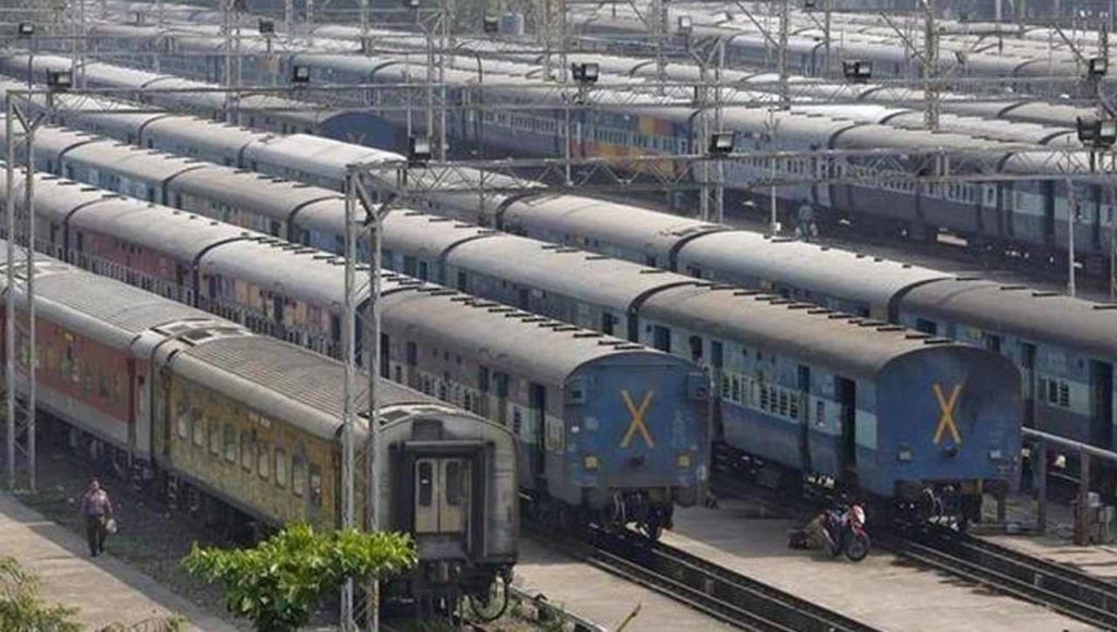 RLDA Recruitment: సివిల్ ఇంజనీరింగ్ చేసిన వారికి సదవకాశం.. రైల్వేలో ఉద్యోగాలు.. ఎలా అప్లై చేసుకోవాలంటే.. RLDA Recruitment: సివిల్ ఇంజనీరింగ్ చేసిన వారికి సదవకాశం.. రైల్వేలో ఉద్యోగాలు.. ఎలా అప్లై చేసుకోవాలంటే..