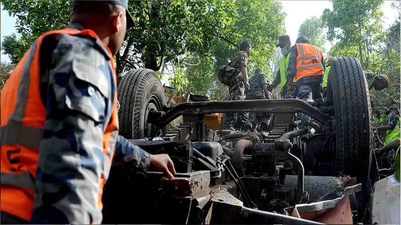 Napal Road Accident: నేపాల్‌లోని రౌతహత్ జిల్లాలో ఘోర రోడ్డు ప్రమాదం.. నలుగురు భారతీయులు దుర్మరణం
