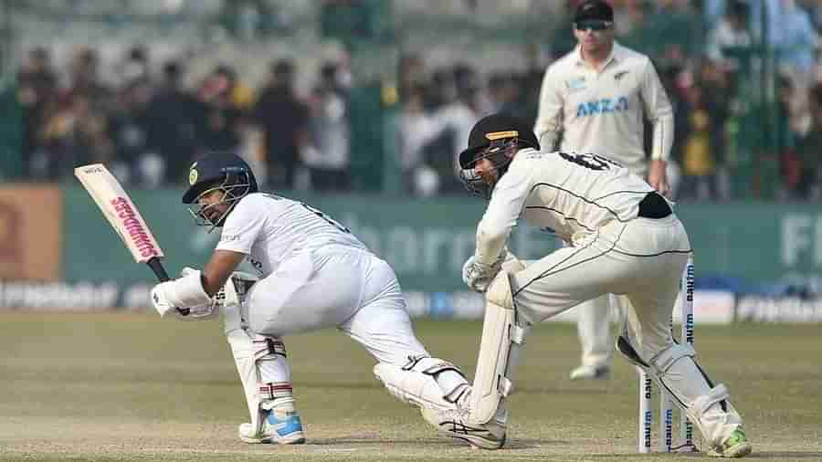 IND vs NZ: ఇన్నింగ్స్‌ డిక్లేర్ చేసిన భారత్.. న్యూజిలాండ్ టార్గెట్‌ 284 పరుగులు