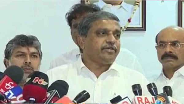 Andhra Pradesh - PRC: ఇప్పుడు మాట మార్చడం సరికాదు.. ఉద్యోగ సంఘాల తీరుపై సజ్జల కామెంట్స్..