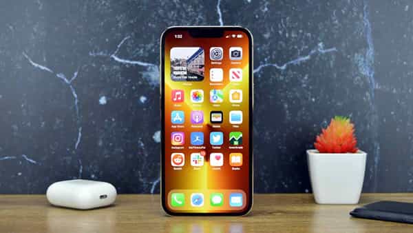 iPhone Features: ఈ ఐఫోన్కు బ్యాక్ ట్యాప్ లోగో మాత్రమే కాదండోయ్.. చాలా సీక్రెట్స్ ఉన్నాయి.. అవేంటో తెలుసా..