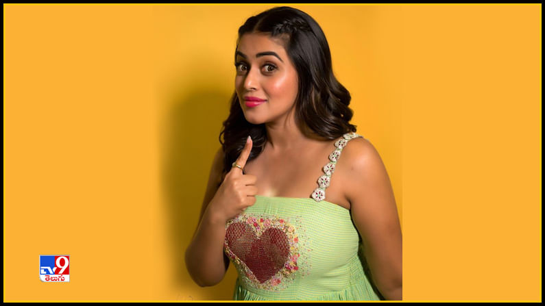 Shamna Kasim New Photos. Credit by:Shamna Kasim/Instagram