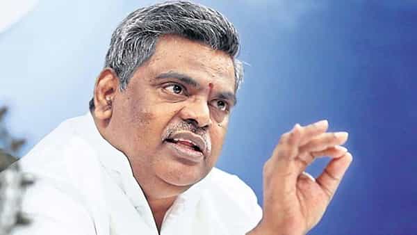 Sirivennela Seetharama Sastri: సిరివెన్నెల ఆణిముత్యాలు.. అవార్డులు అందించిన మధురగీతాలు..