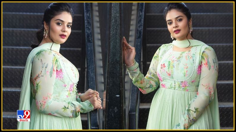 Sreemukhi New Photos. Credit by:Sreemukhi/Instagram