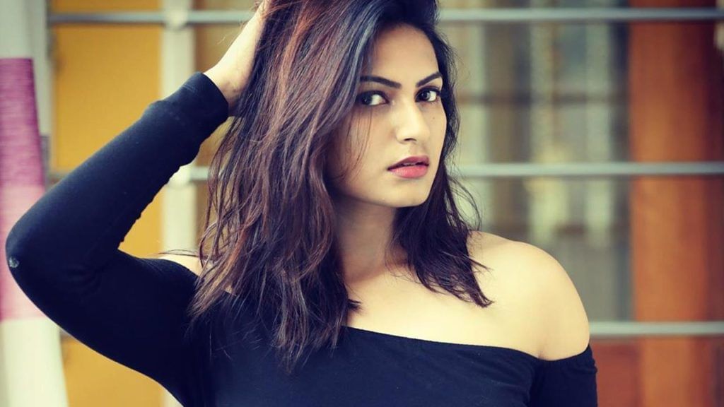 Swetha Varma: అతను అలా అడిగాడు.. క్యాస్టింగ్ కౌచ్ పై బిగ్ బాస్ బ్యూటీ సంచలన కామెంట్స్.. Swetha Varma: అతను అలా అడిగాడు.. క్యాస్టింగ్ కౌచ్ పై బిగ్ బాస్ బ్యూటీ సంచలన కామెంట్స్..