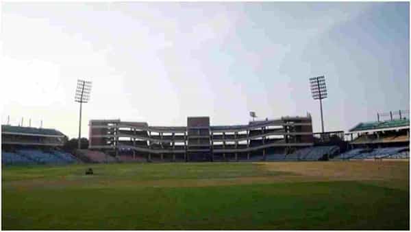 Syed Mushtaq Ali Trophy 2021: ఢిల్లీలో ఇక క్రికెట్ కష్టమేనా.. ప్రశ్నార్థకంగా మారిన సయ్యద్ ముస్తాక్ అలీ ట్రోఫీ నాకౌట్ మ్యాచ్లు?