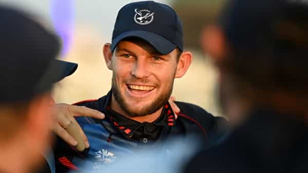 T20 World Cup 2021, NZ vs NAM: ఆదిలోనే న్యూజిలాండ్కు షాకిచ్చిన నమీబియా బౌలర్లు.. గప్టిల్, మిచెల్ ఔట్..!