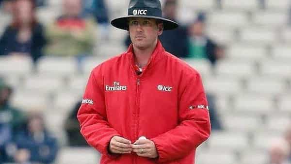 T20 World Cup 2021: అంపైర్ మైఖేల్ గోఫ్పై ఐసీసీ వేటు.. ఆరు రోజులపాటు సస్పెండ్ చేస్తూ నిర్ణయం.. ఎందుకంటే..