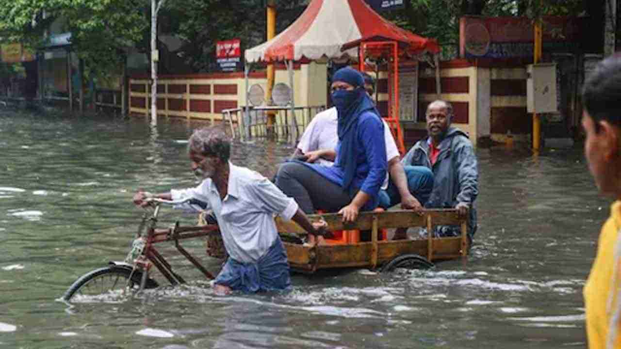 High Alert: ప్రజలెవరూ ఇళ్ల నుంచి బయటకు రావొద్దు.. రెడ్ అలర్ట్ జారీ చేసిన సర్కార్..
