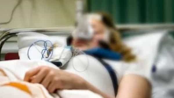 Viral News: రెండు వారాల తర్వాత కోమా నుంచి తిరిగొచ్చిన యువతి.. ఆమె మాటలు విని డాక్టర్లు షాక్.!
