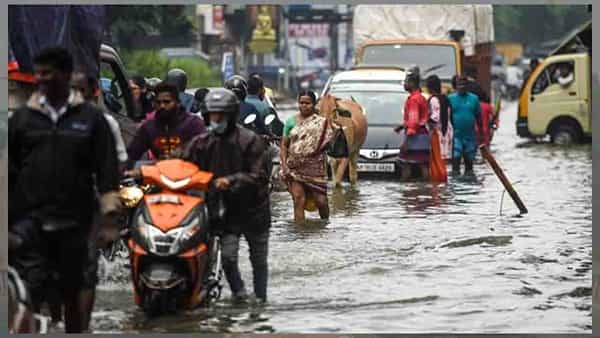 IMD Red Alert: ఐఎండీ రెడ్ అలర్ట్.. బంగాళాఖాతంలో మరో అల్పపీడనం ఏర్పడే ఛాన్స్.. తమిళనాడు, ఏపీకి భారీ వర్ష సూచన!