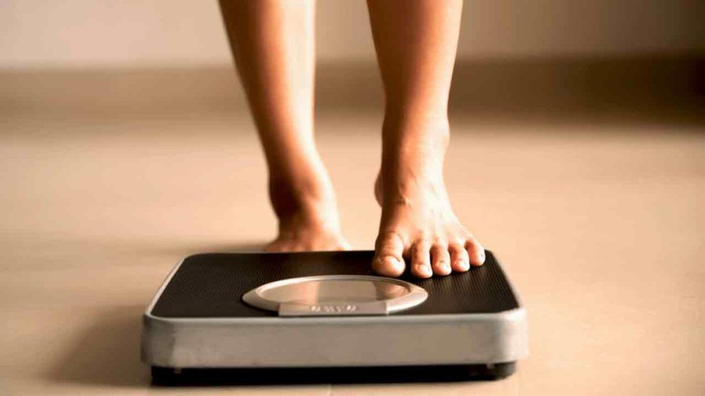 Weight Loss: బరువు తగ్గాలనుకునేవారు ఈ లెక్కలు తెలుసుకోండి.. అప్పుడే మీ కేలరీలను కరిగించవచ్చు.. Weight Loss: బరువు తగ్గాలనుకునేవారు ఈ లెక్కలు తెలుసుకోండి.. అప్పుడే మీ కేలరీలను కరిగించవచ్చు..