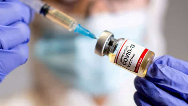 Covid Vaccine: 24 గంటల్లో ఏకంగా 10 సార్లు కొవిడ్ టీకా తీసుకున్నాడు.. చివరికి ఏం జరిగిందంటే..