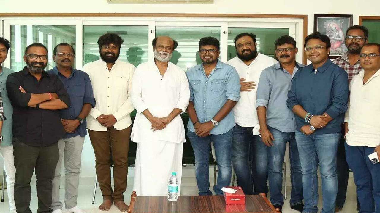 Rajinikanth: మరోసారి మంచి మనసు చాటుకున్న తలైవా.. అన్నాత్తై టెక్నీషియన్లకు సర్‌ప్రైజ్‌ గిఫ్ట్స్‌..