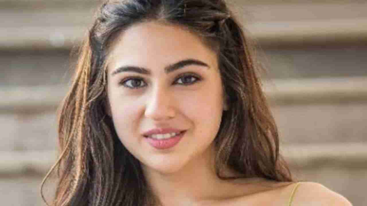 Sara Alikhan: అతను చాలా హాట్‌ అంటూ టాలీవుడ్‌ క్రేజీ హీరోపై బాలీవుడ్‌ బ్యూటీ ఇంట్రెస్టింగ్‌ కామెంట్స్‌..